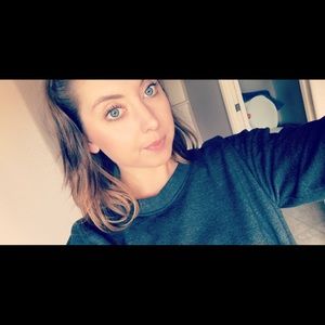 Meet your Posher, Saralyn